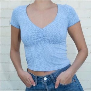Brandy Melville Daisy Floral Crop V Neck Gina Top
